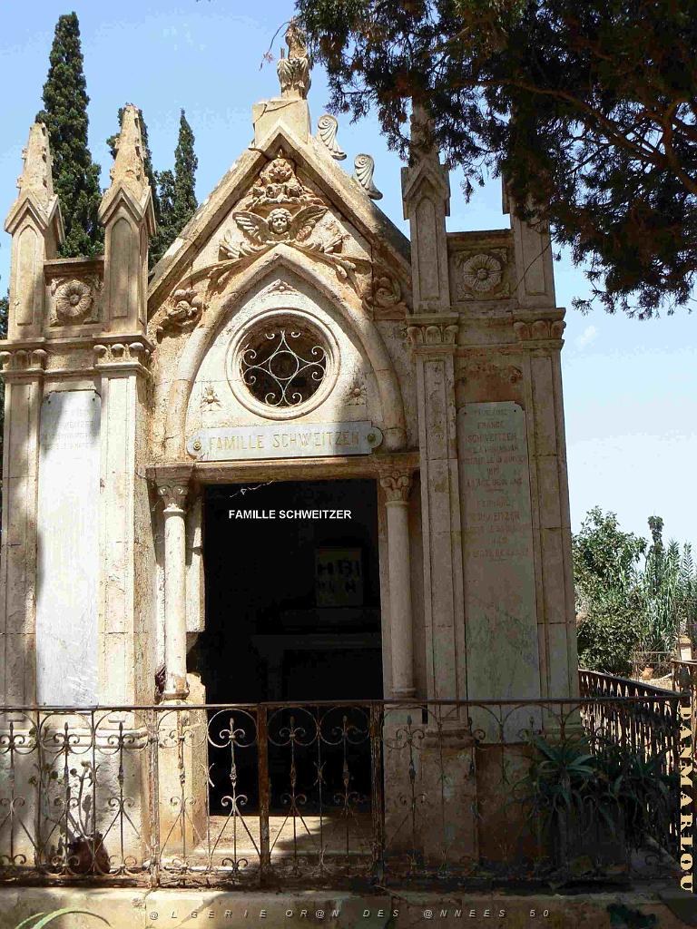 HAMMAM BOU HADJAR 2009 LE CIMETIERE   (14).jpg